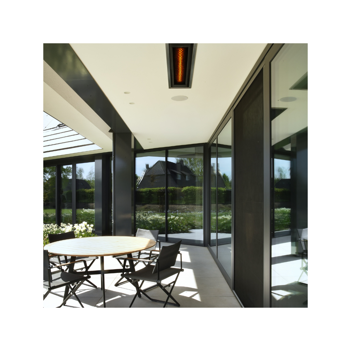 Heatstrip Intense Elektrische Terrassenheizung 2200 watt mit Montagerahmen