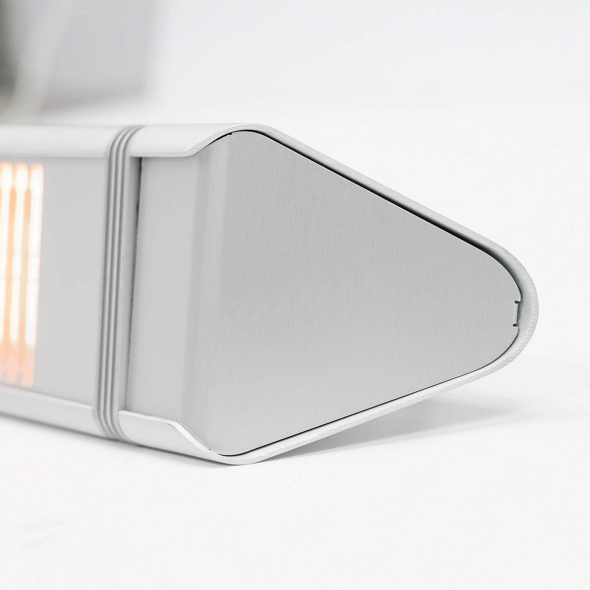 VASNER Teras 25 Basix Design - moderne abgeschrägte Enden für stilvolle Optik
