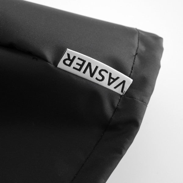 VASNER AirCape Schutzhülle Detail - reißfestes Material mit Klett- und Zugband
