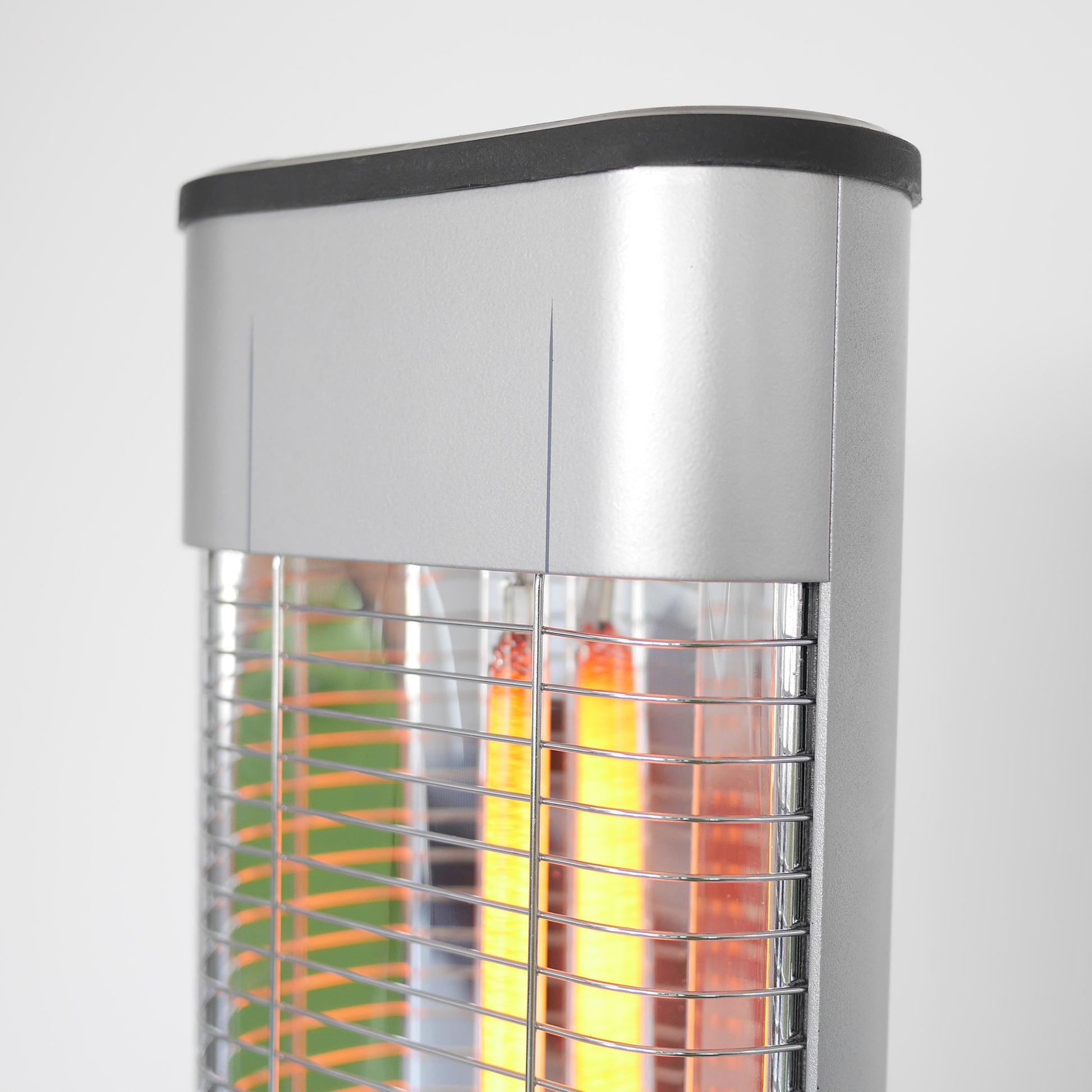 VASNER StandLine Mini 1500W - effektive Wärme für Terrasse, Camping und Wintergarten
