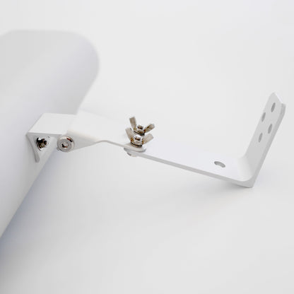 VASNER Teras X20 montiert - flexible Wand- und Deckenmontage für Außenbereiche
