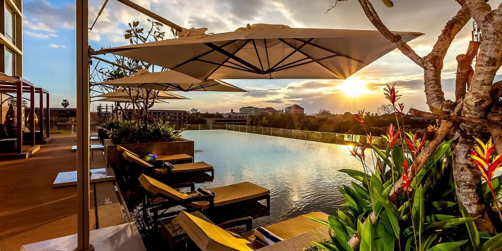 Prostor P6 Ampelschirm - runde, rechteckige und quadratische Konfigurationen
